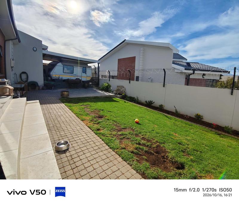 3 Bedroom Property for Sale in Hartenbos Heuwels Western Cape